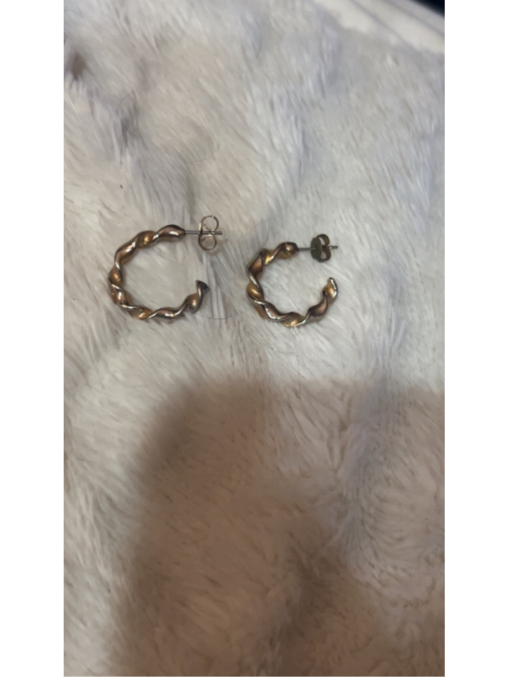 Women's Unbranded Twisted Hoop Earrings One Size Gold Silver